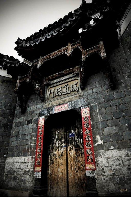 摩娜的时尚装扮
